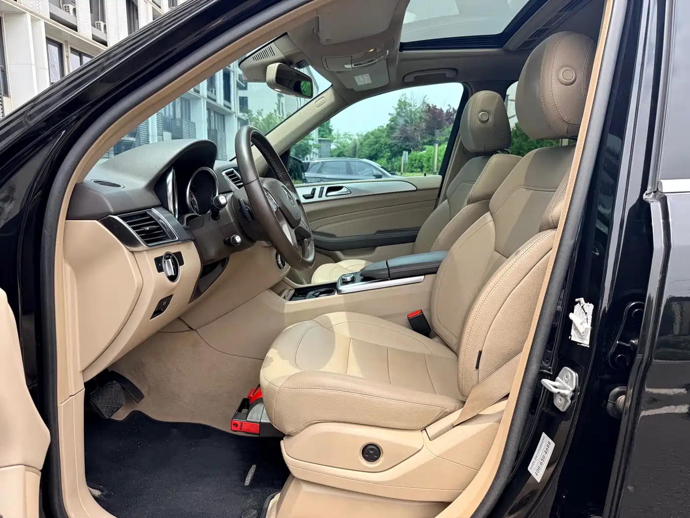 Mercedes-Benz M-Class 2012 ML 300 фото 7