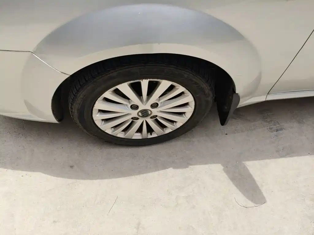 Фото 23 - Buick Excelle