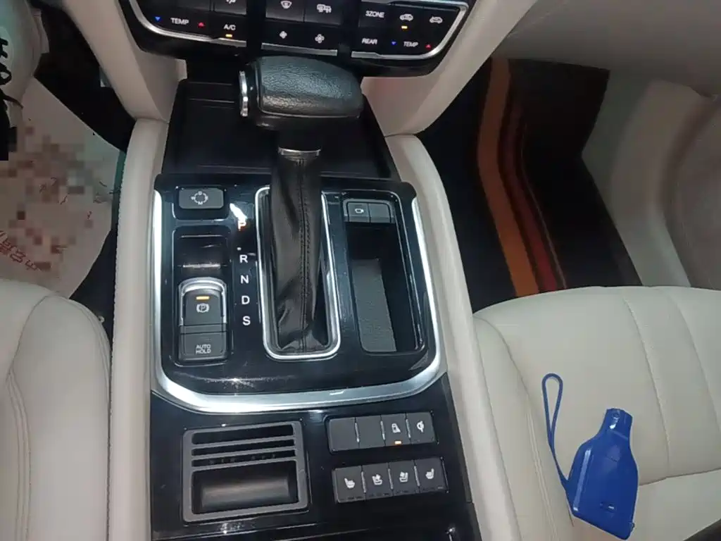 GAC Trumpchi Trumpchi GS8 2017 2017 320T 2WD Luxury Smart Connect (7-seater)