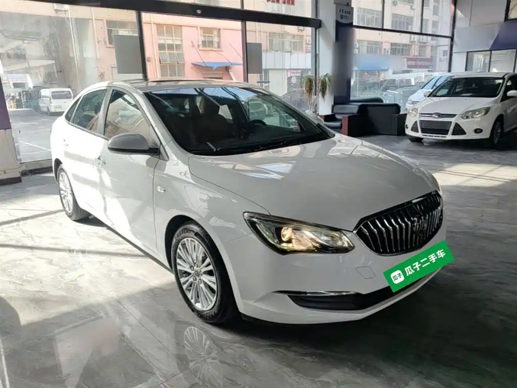 Buick Excelle 2015 15N Automatic Elite фото 4