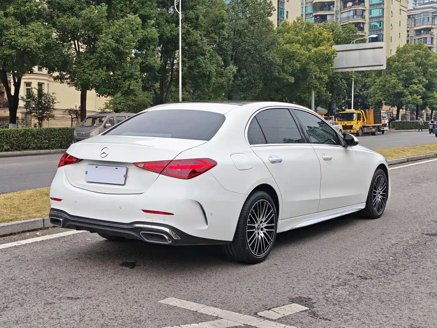 Mercedes-Benz C-Class 2023 Facelift II C 260 L Sport Edition фото 8