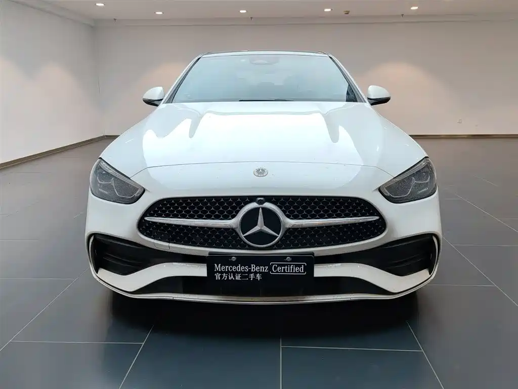 Mercedes-Benz C-Class 2025 C 260 L Sport Edition фото 4