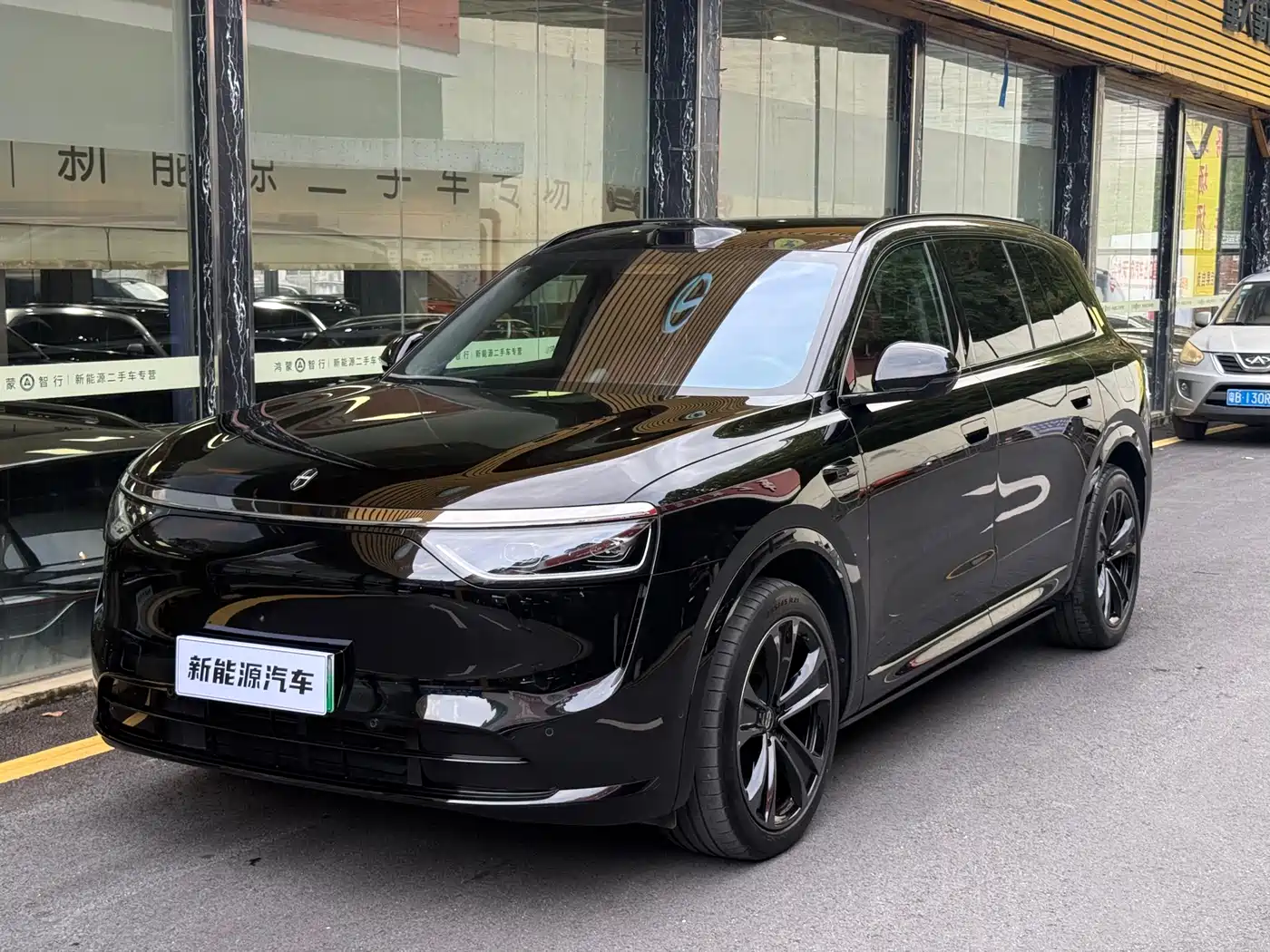 AITO Wenjie AITO M8 2025 Model Extended Range Ultra Edition 53.4kWh 5-Seater