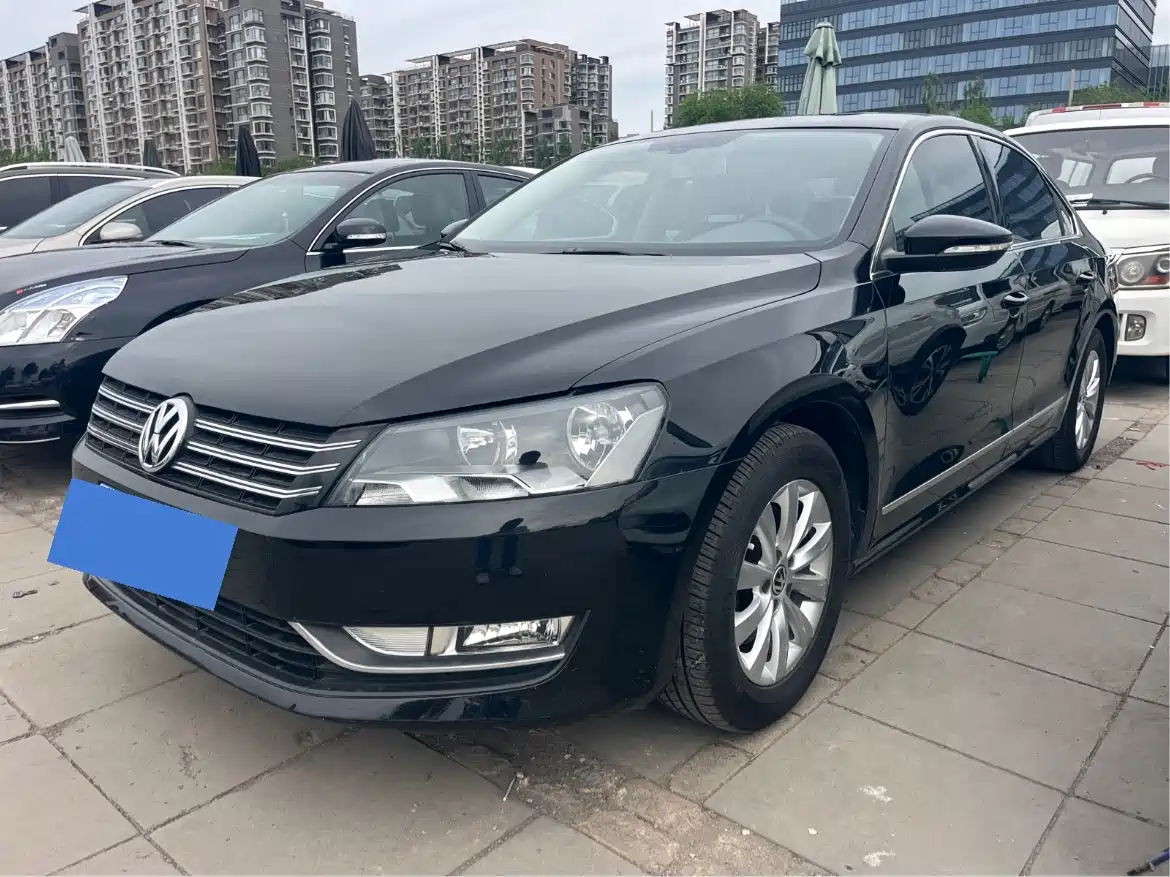 Volkswagen Passat 2013 1.8TSI DSG Zunrong