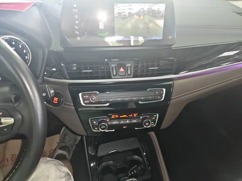 BMW X2 2023 2023 sDrive25i M Off-Road Package