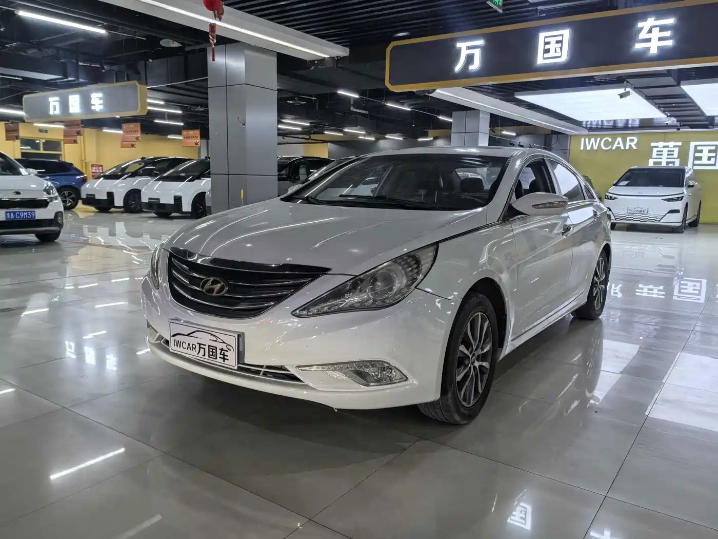 Hyundai Sonata 2014 2013 Model 2.0L Automatic Leading Edition