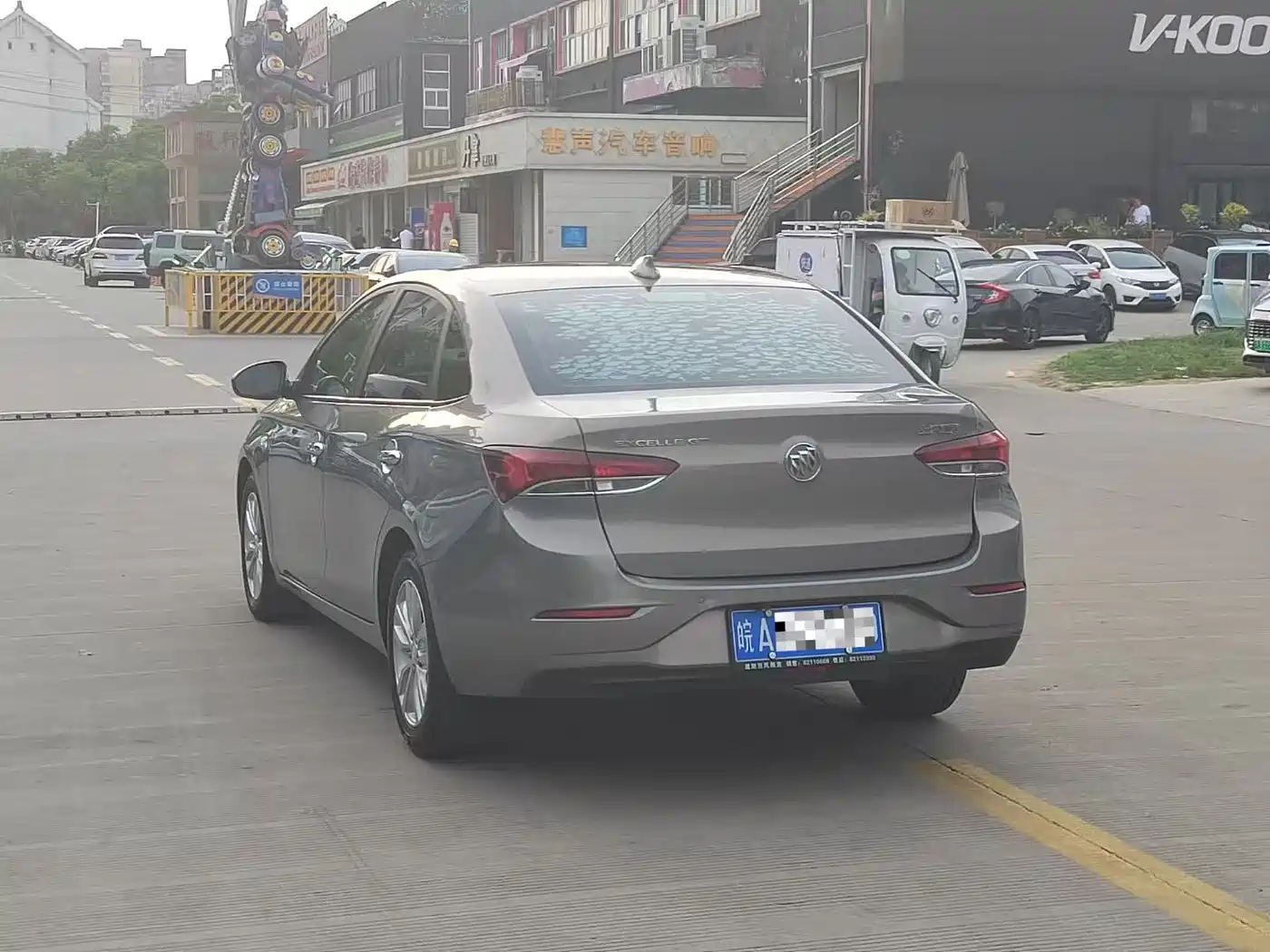 Buick Excelle 2018 18T Automatic Elite фото 8