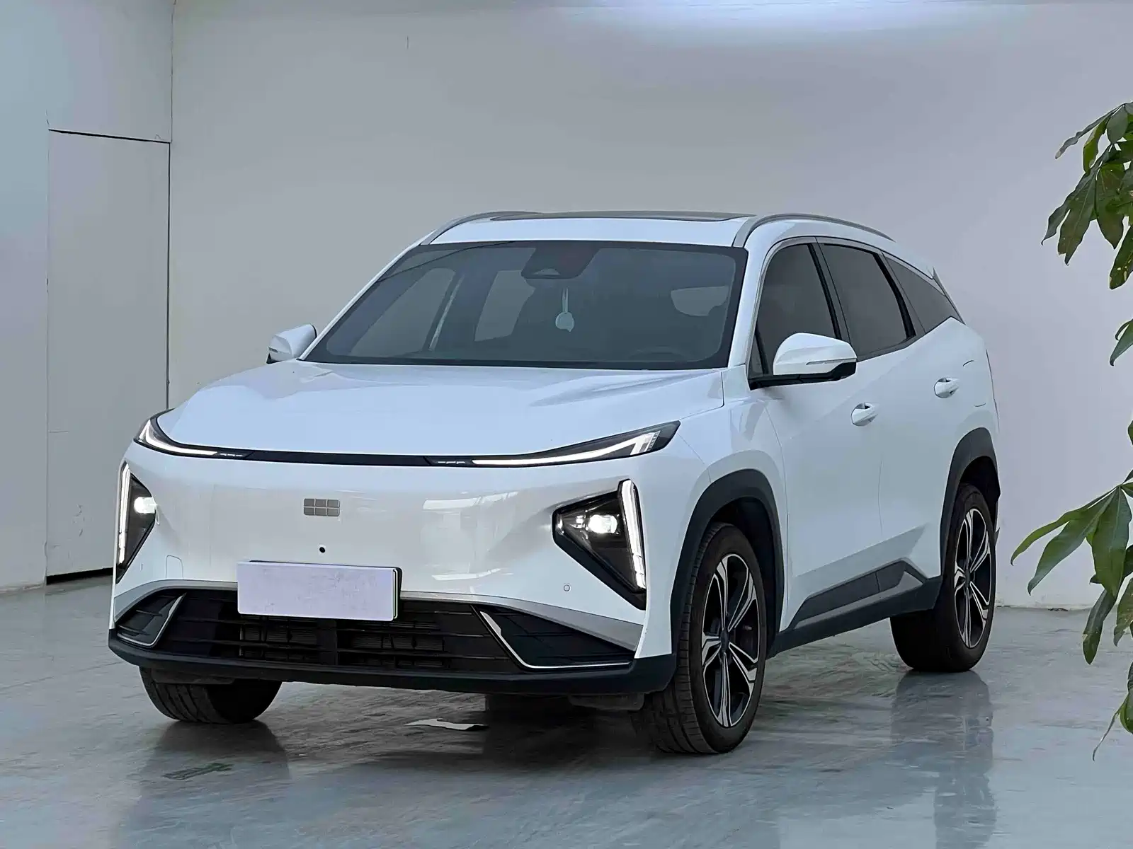 Фото 1 - Geely Galaxy Galaxy L7