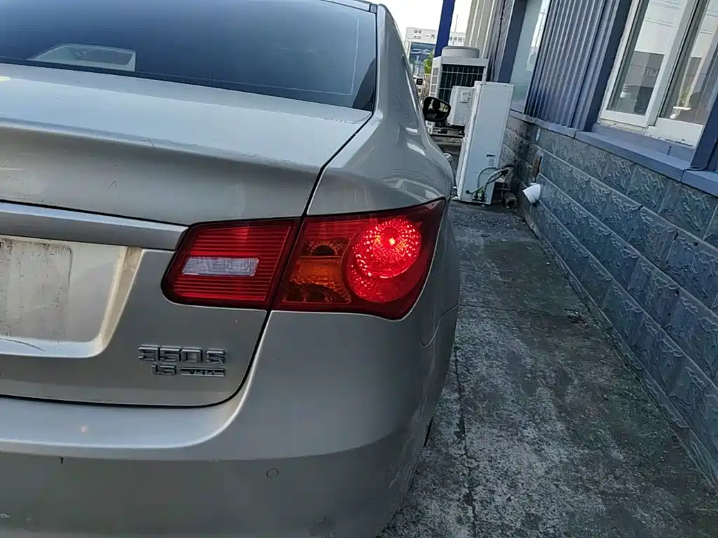 Roewe 350 2015 2014 1.5L Manual Agile Edition