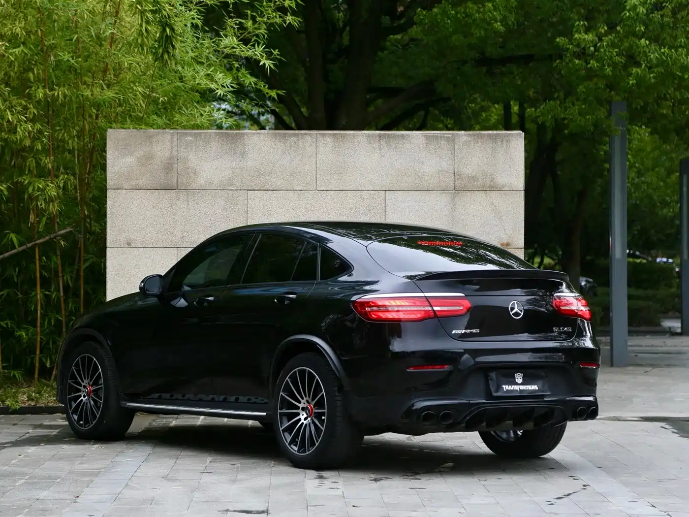 Mercedes-Benz GLC Coupe AMG 2017 AMG GLC 43 4MATIC Coupe SUV фото 4