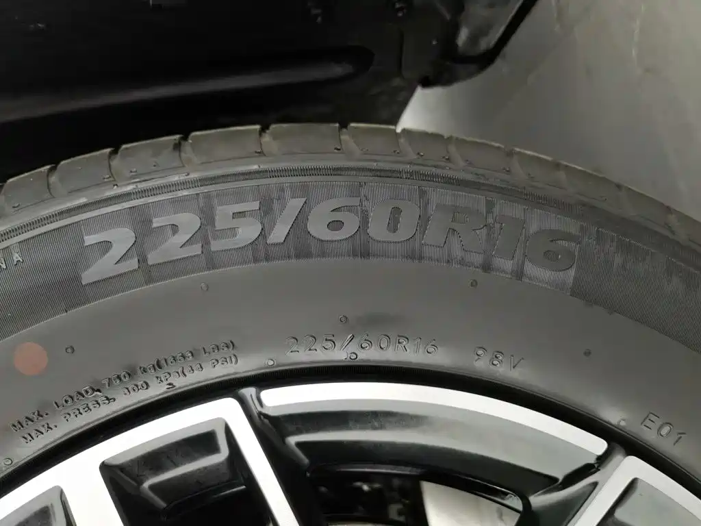 BYD Seal 05 2026 2026 Model DM-i 210KM Premium Edition