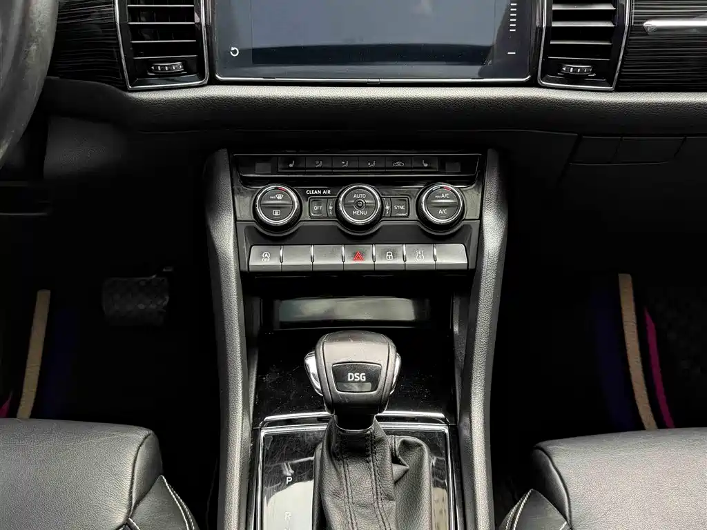 Škoda Kodiaq 2018 Facelift TSI330 7-seat 2WD Luxury Tech Edition фото 11