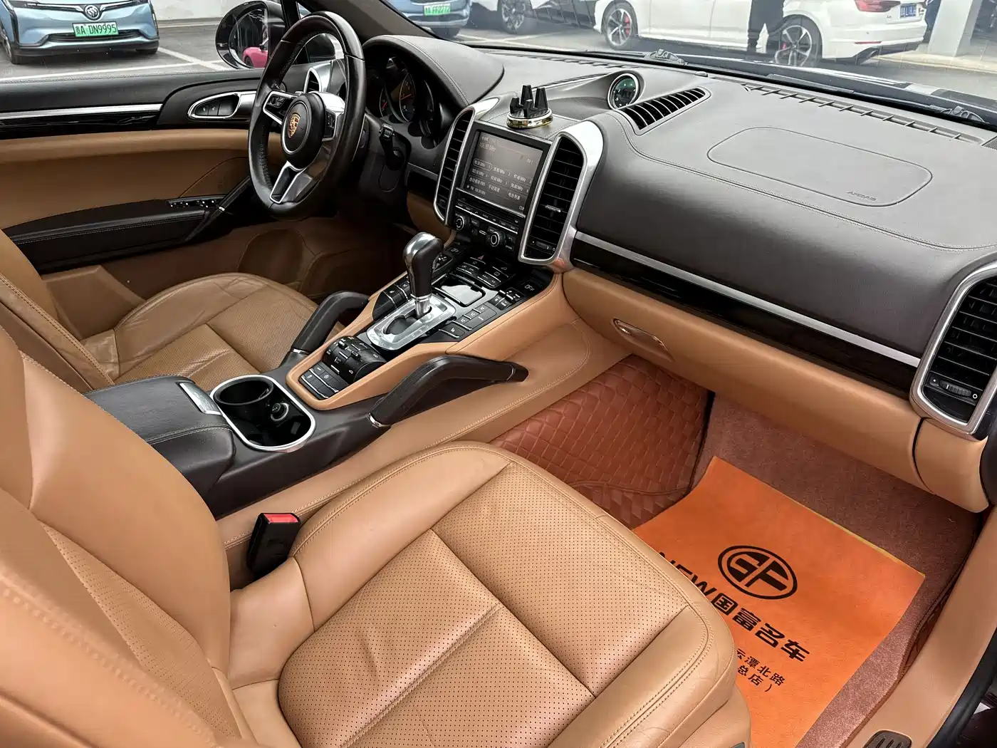 Porsche Cayenne 2015 Cayenne 3.0T фото 8