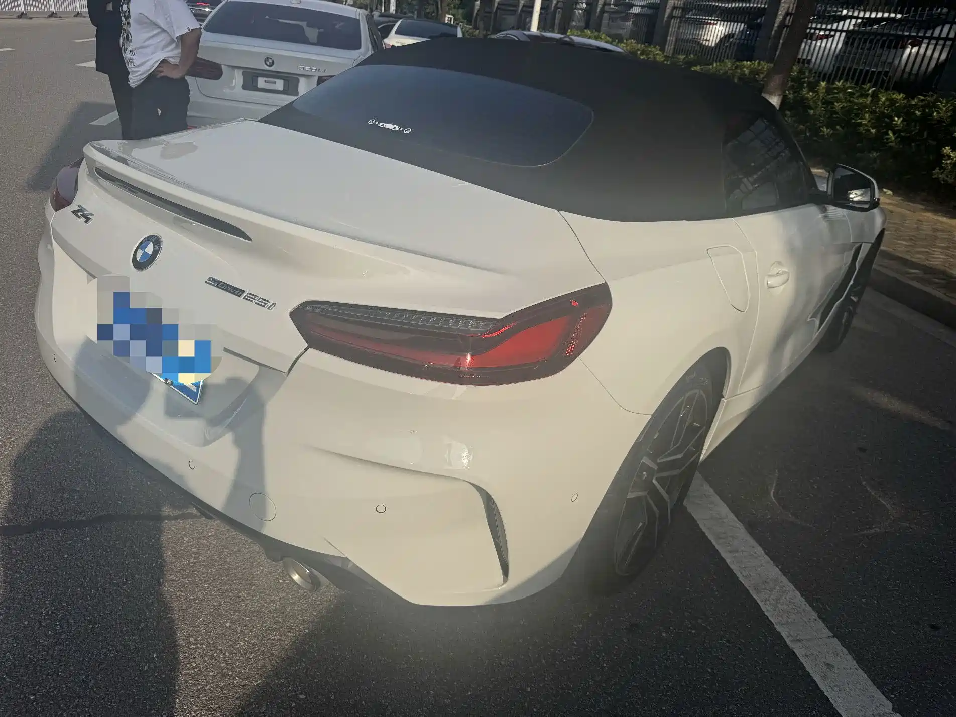 Photo 3 - BMW Z4