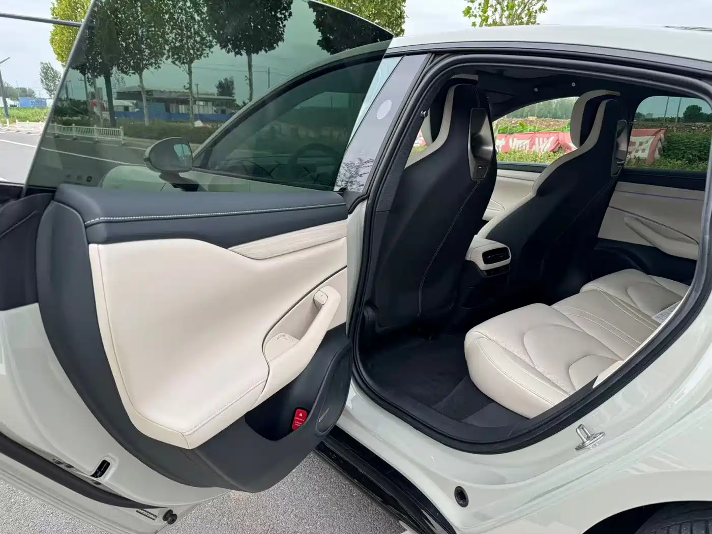 Xiaomi Auto Xiaomi SU7 2024 RWD Ultra Long Range Advanced Smart Driving Pro Edition фото 7