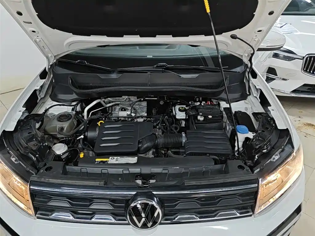 VOLKSWAGEN TU KAI