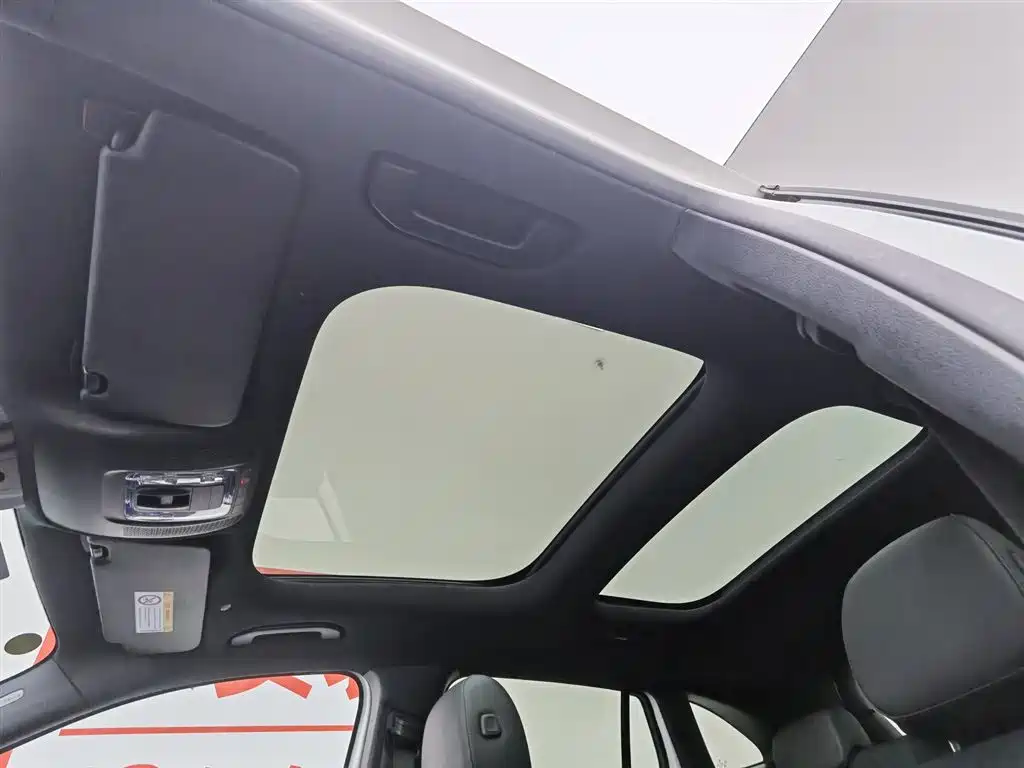 Mercedes-Benz GLA 2022 GLA 220 4MATIC фото 14