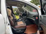 Фото 9 - BYD S7
