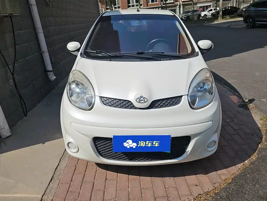 CHANGAN AUCHAN Benben mini-e
