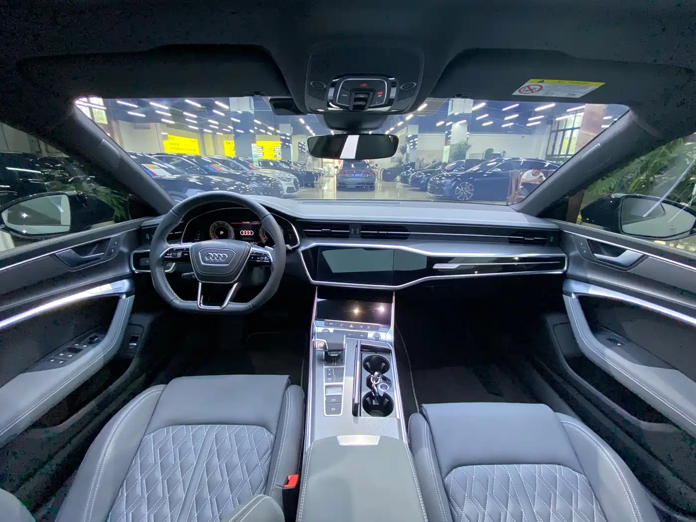 Audi A7L 2024 45 TFSI quattro RS Kit Racing Edition фото 11