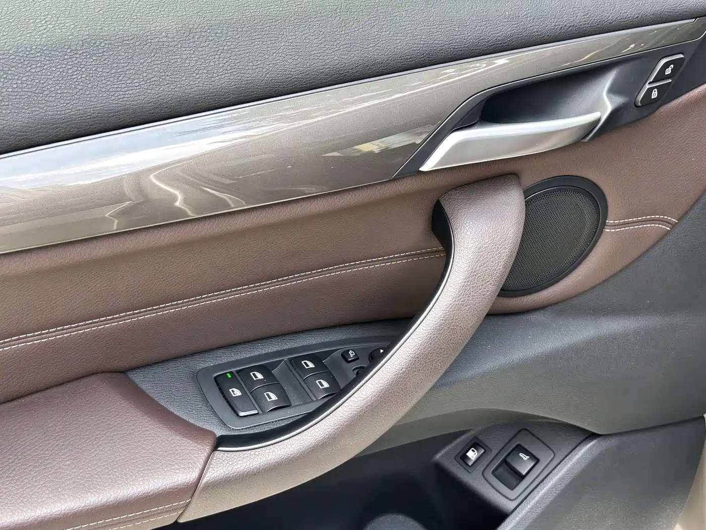 BMW X1 New Energy 2019 2019 xDrive25Le Range Upgrade Edition