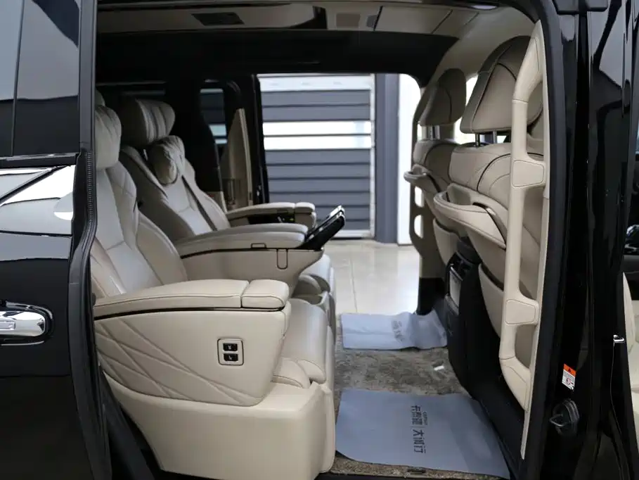 Toyota Vellfire 2024 2024 Crown Hybrid 2.5L Executive Premium Edition