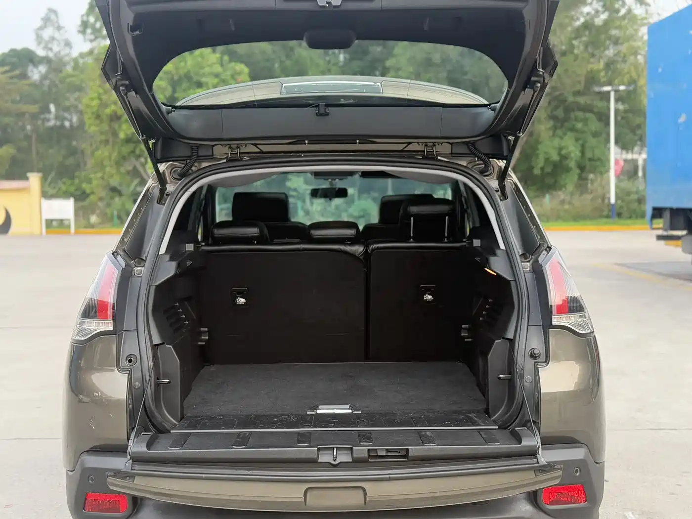 Peugeot 3008 2016 1.6THP Automatic Classic Edition фото 23