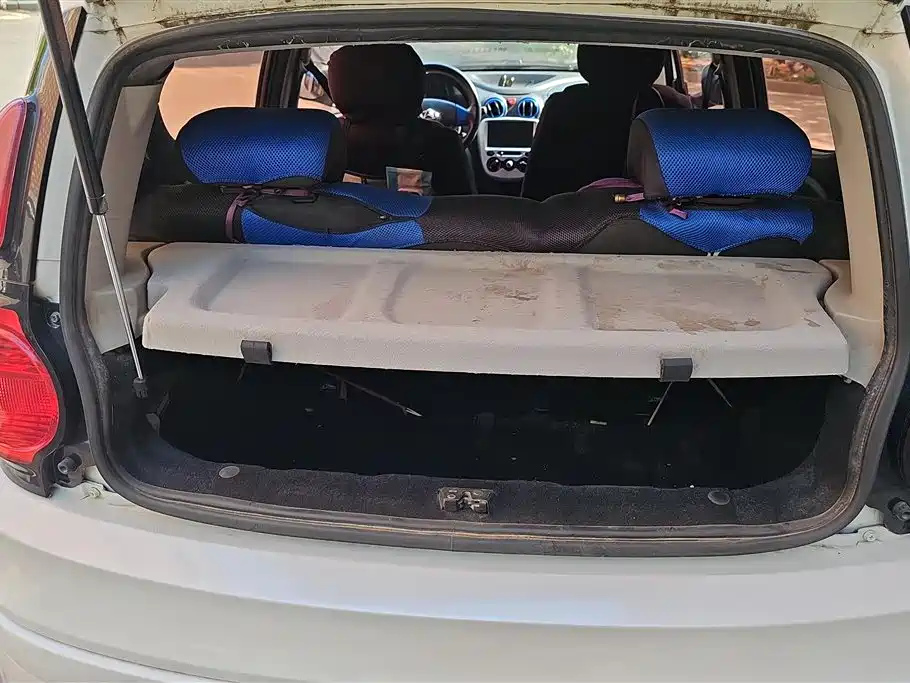 CHANGAN AUCHAN Benben mini-e