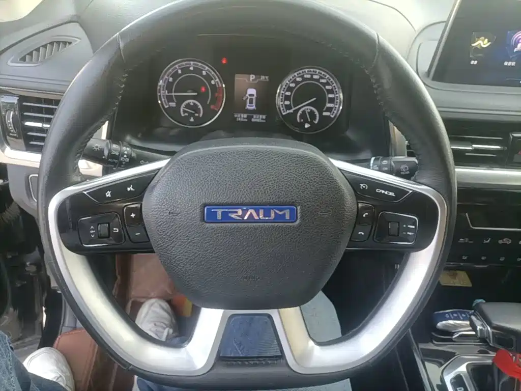 Junma SEEK 5 2018 2018 1.5T Automatic Smart Edition