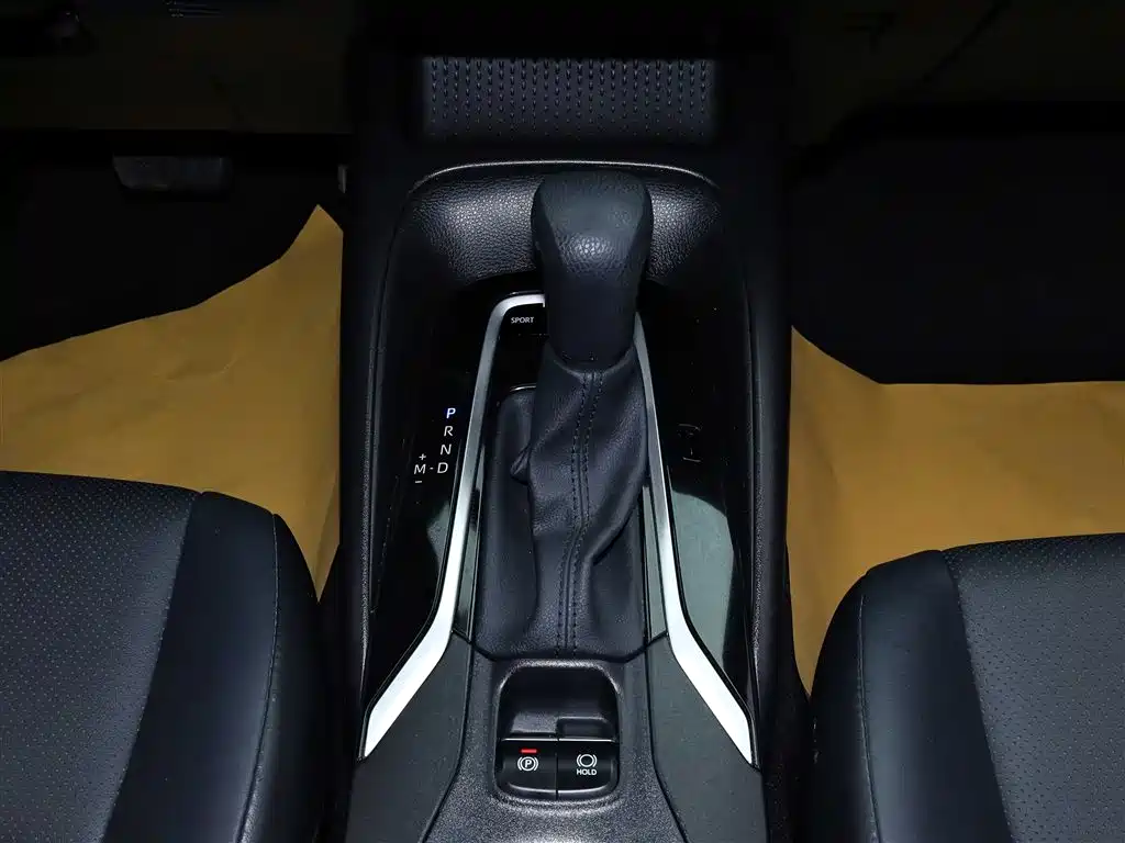Toyota Levin 2021 185T CVT Luxury Edition фото 13