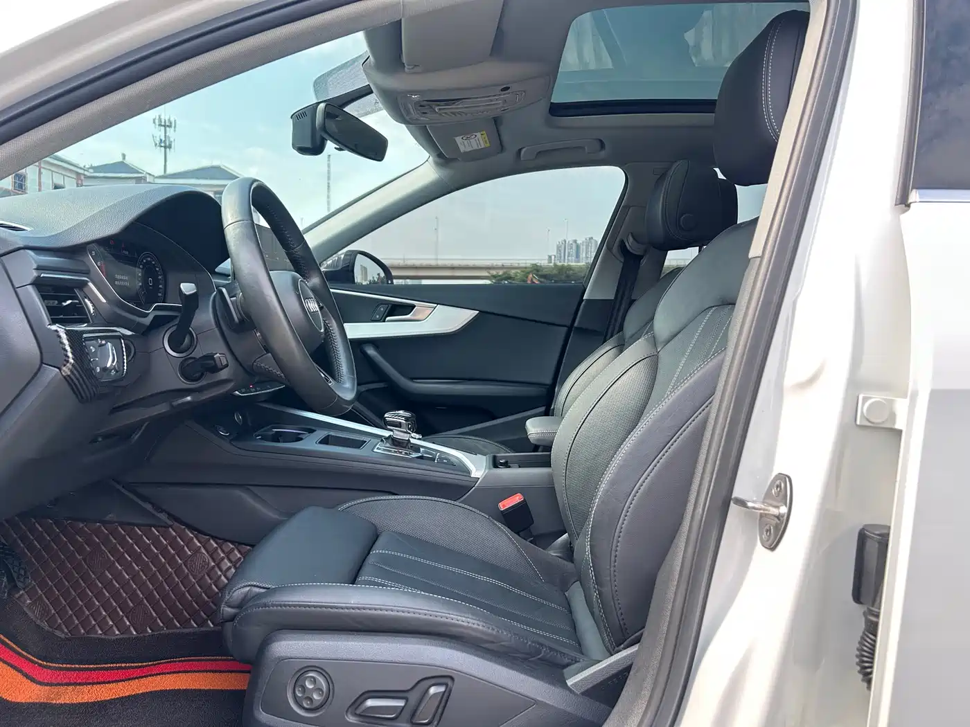 Audi A4L 2020 40 TFSI Fashion Dynamic Edition фото 9