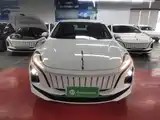 Photo 3 - Hongqi E-QM5