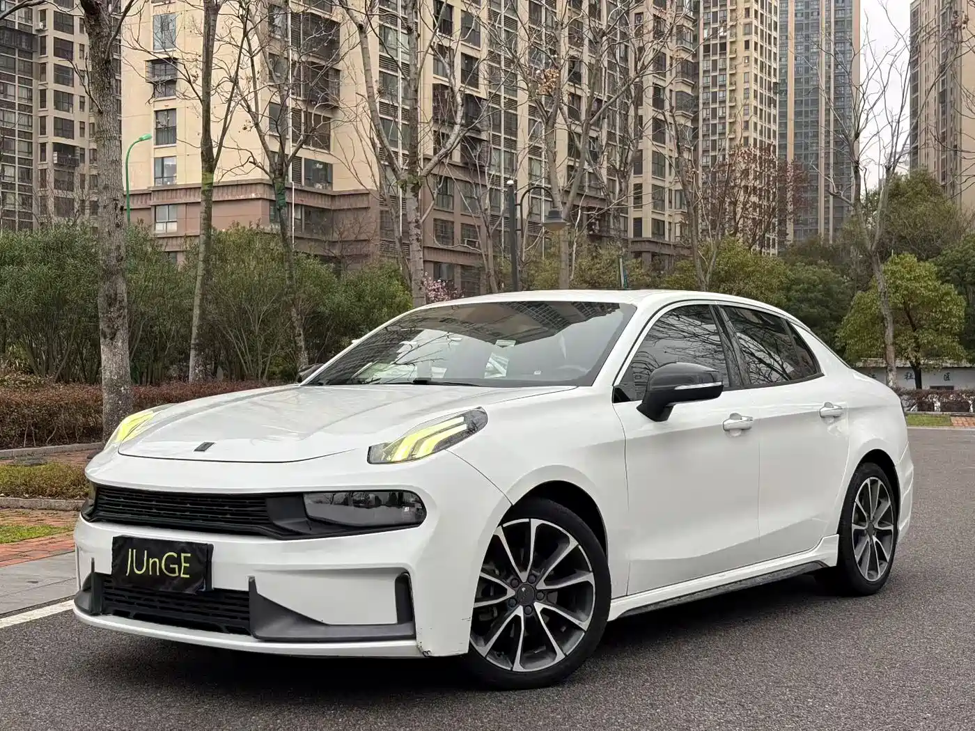 Lynk & Co 03 2018 1.5TD DCT Sport (China V)