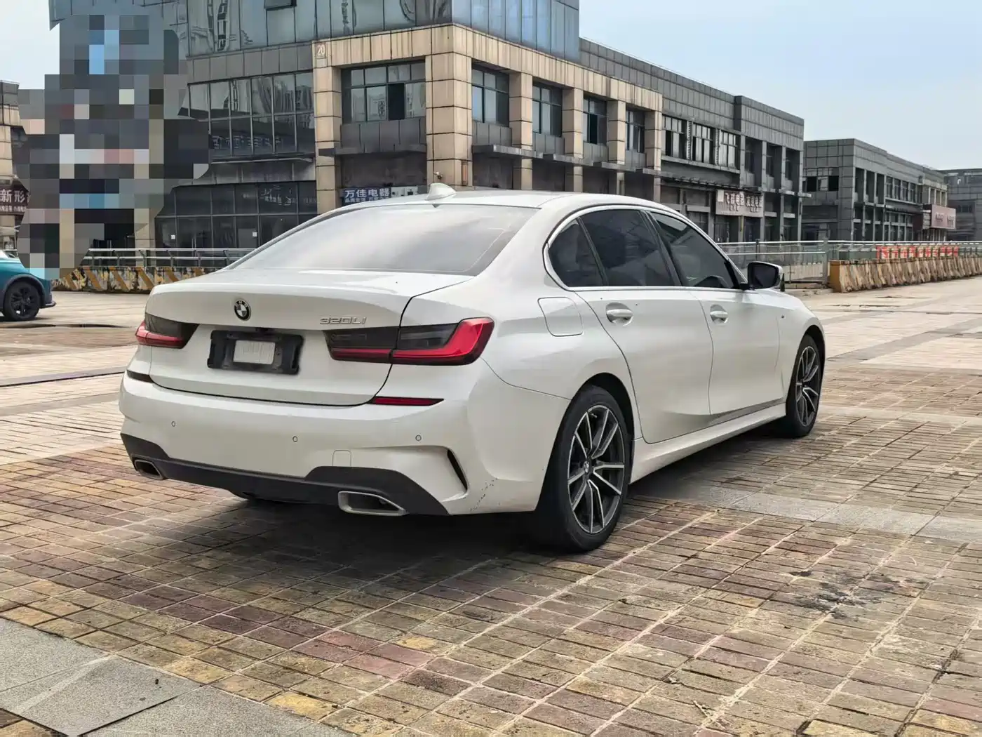 BMW 3 Series 2022 320Li M Sport Package фото 9