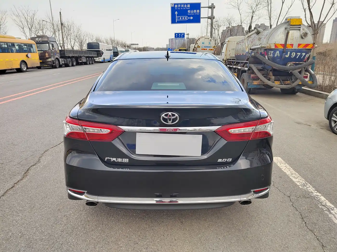 Toyota Camry 2023 2.0G Luxury Edition фото 6