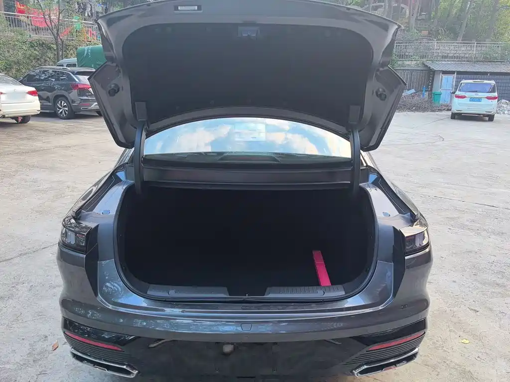 Changan Eado 2026 2025 Blue Whale 1.5T 500Bar Premium