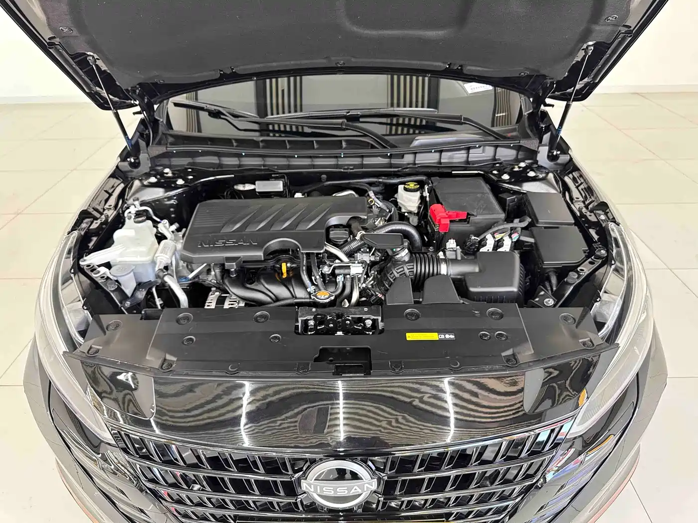 Nissan Teana 2025 2024 2.0L SV Black Gold Edition