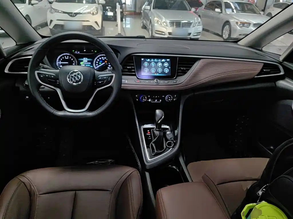 Buick GL6 2019 18T 6-seat Connected Luxury China VI фото 6