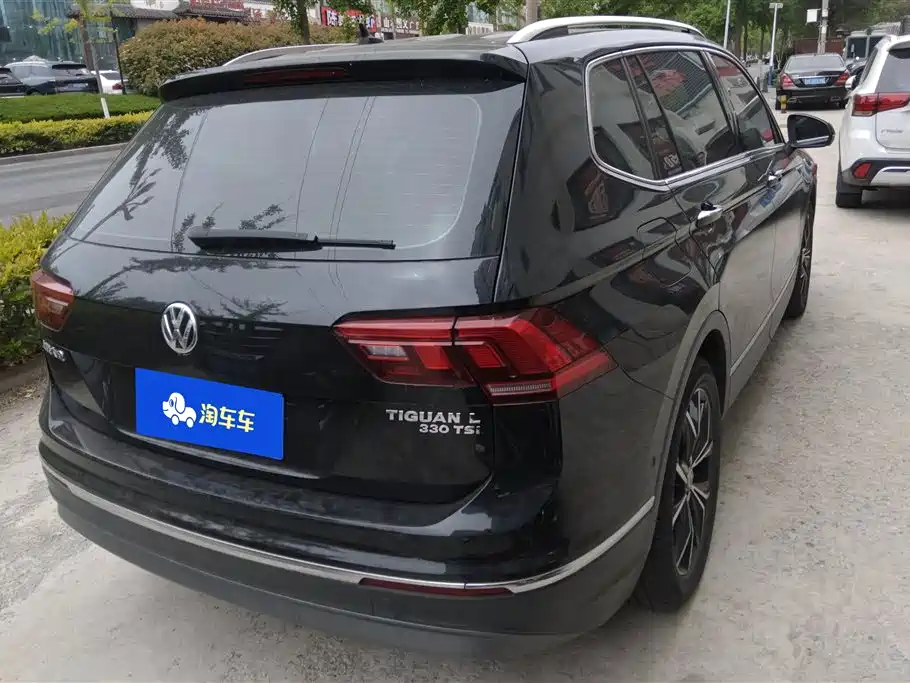 Volkswagen Tiguan L 2019 330TSI Auto 2WD Smart Luxury Edition China V фото 3