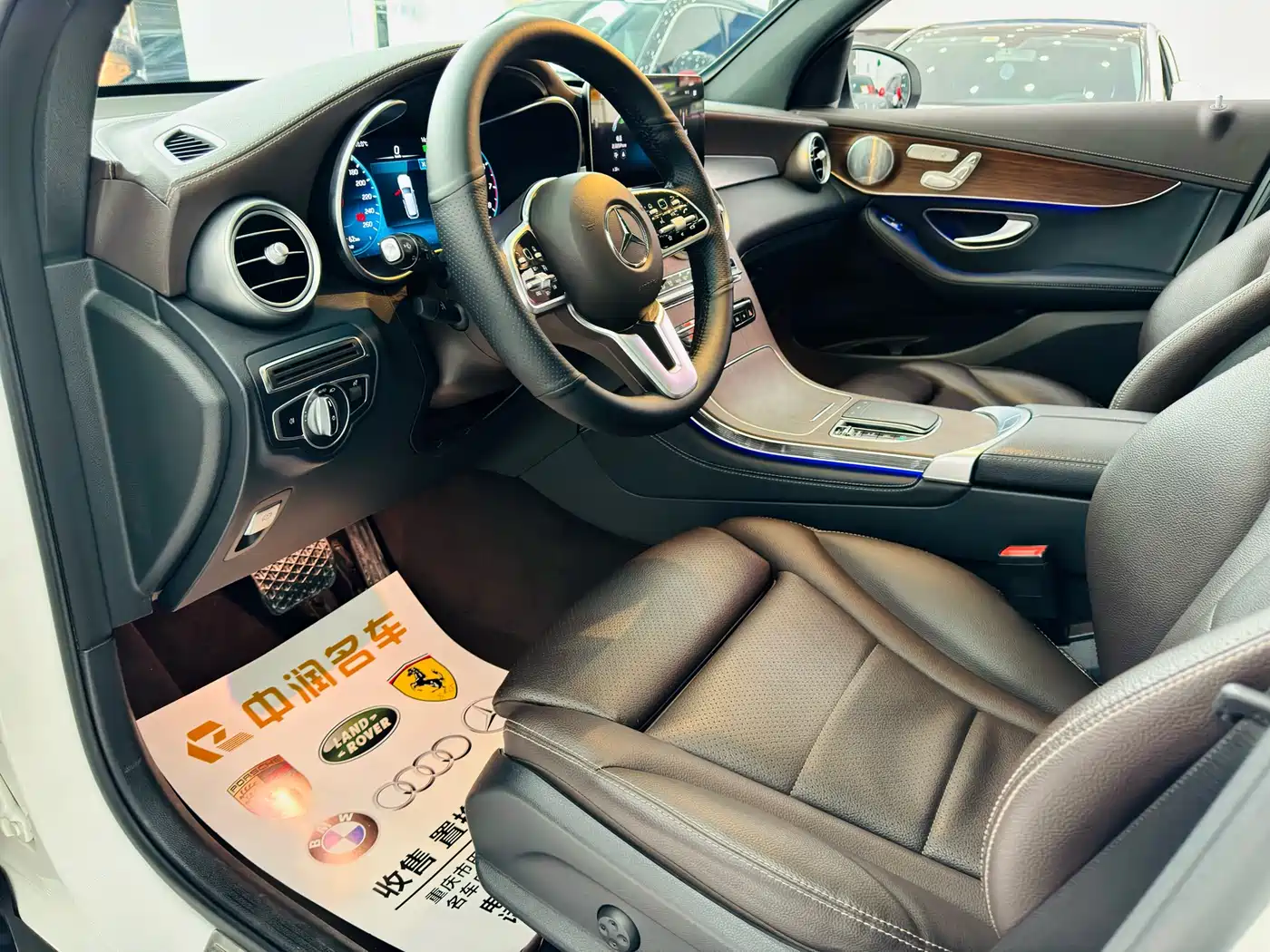 Mercedes-Benz GLC 2021 GLC 300 L 4MATIC Sporty фото 7