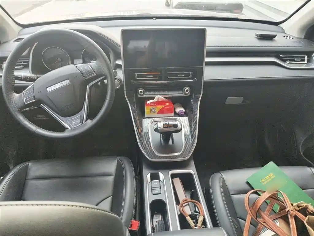 Haval M6 2021 PLUS 1.5T DCT Luxury Smart Connect фото 6
