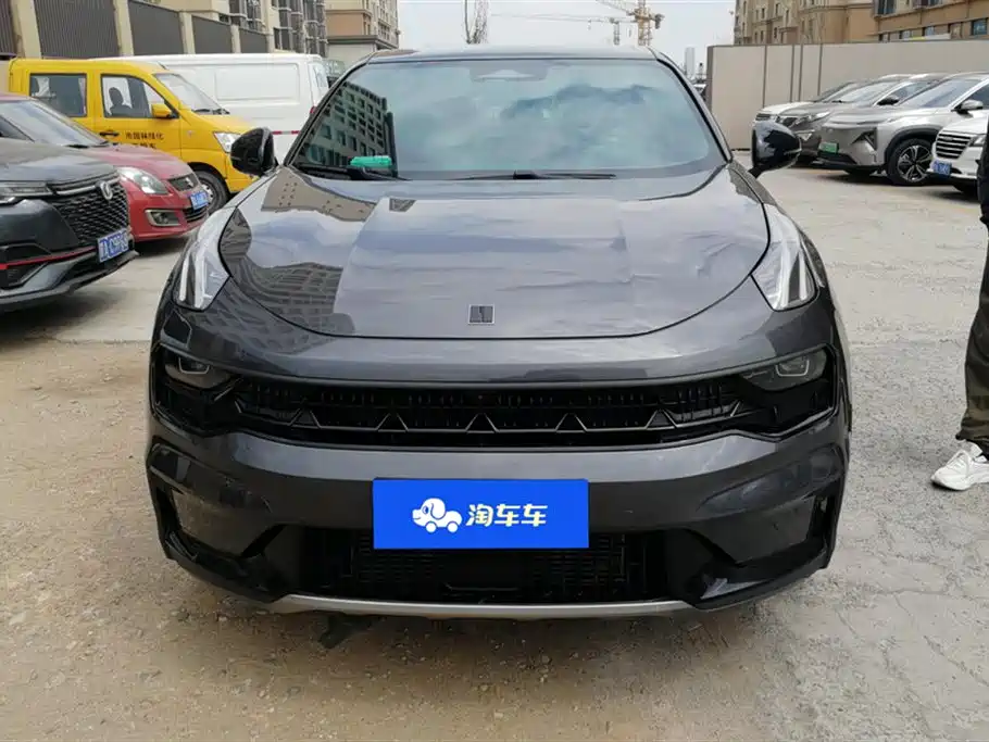Lynk & Co 05 2023 2.0TD AWD Halo фото 2