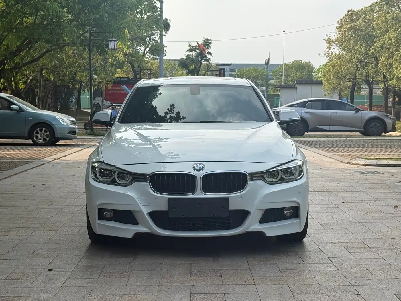 BMW 3 Series 2018 320i M Sport Package фото 2