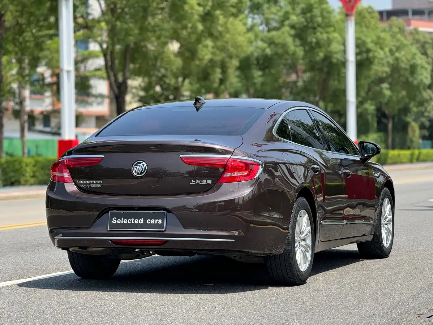 BUICK LACROSSE