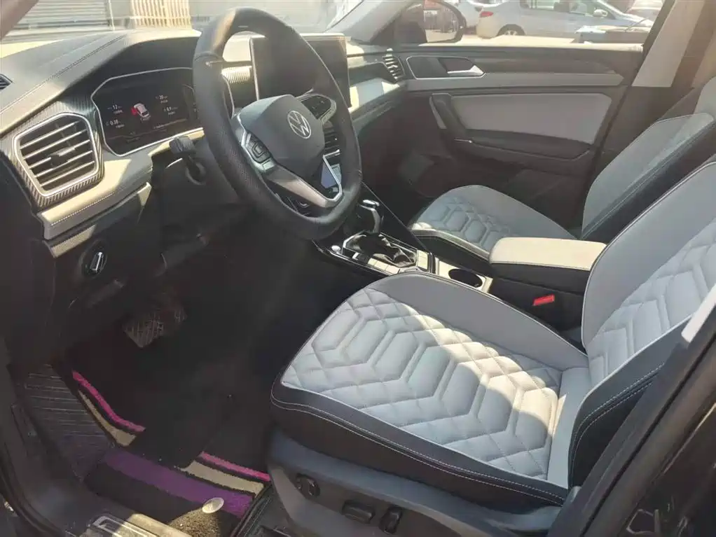 Volkswagen Tayron 2023 280TSI 2WD Luxury Plus Advanced Edition фото 8