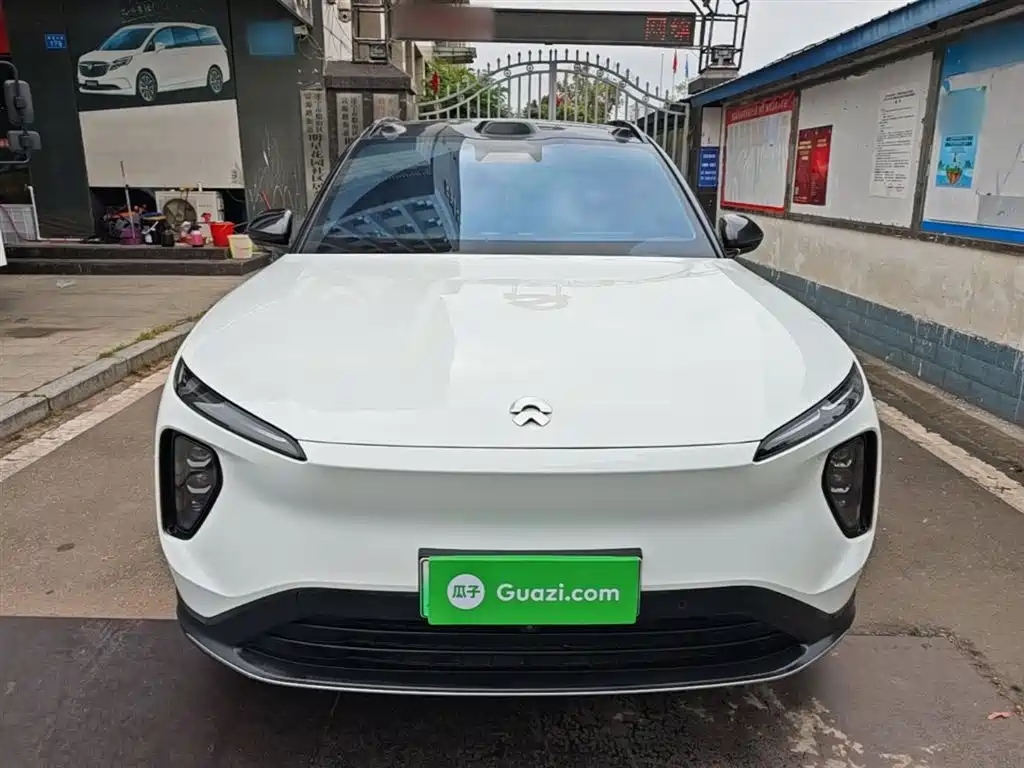 Фото 3 - NIO ES6