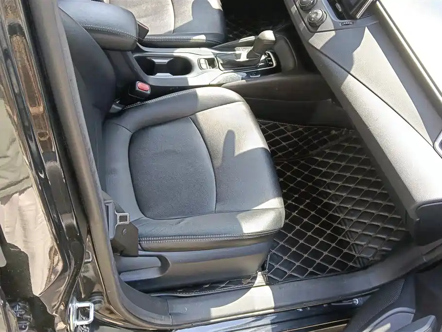 Toyota Corolla 2021 1.2T S-CVT Pioneer Edition фото 8