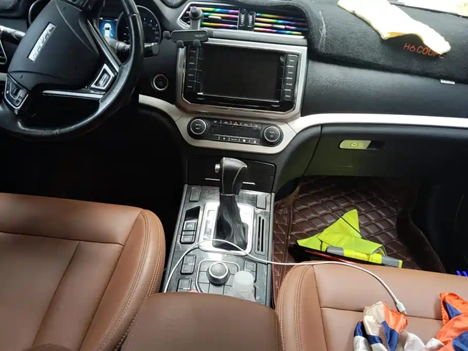 Haval H6 Coupe 2016 Blue Label 1.5T Automatic 2WD Elite фото 13
