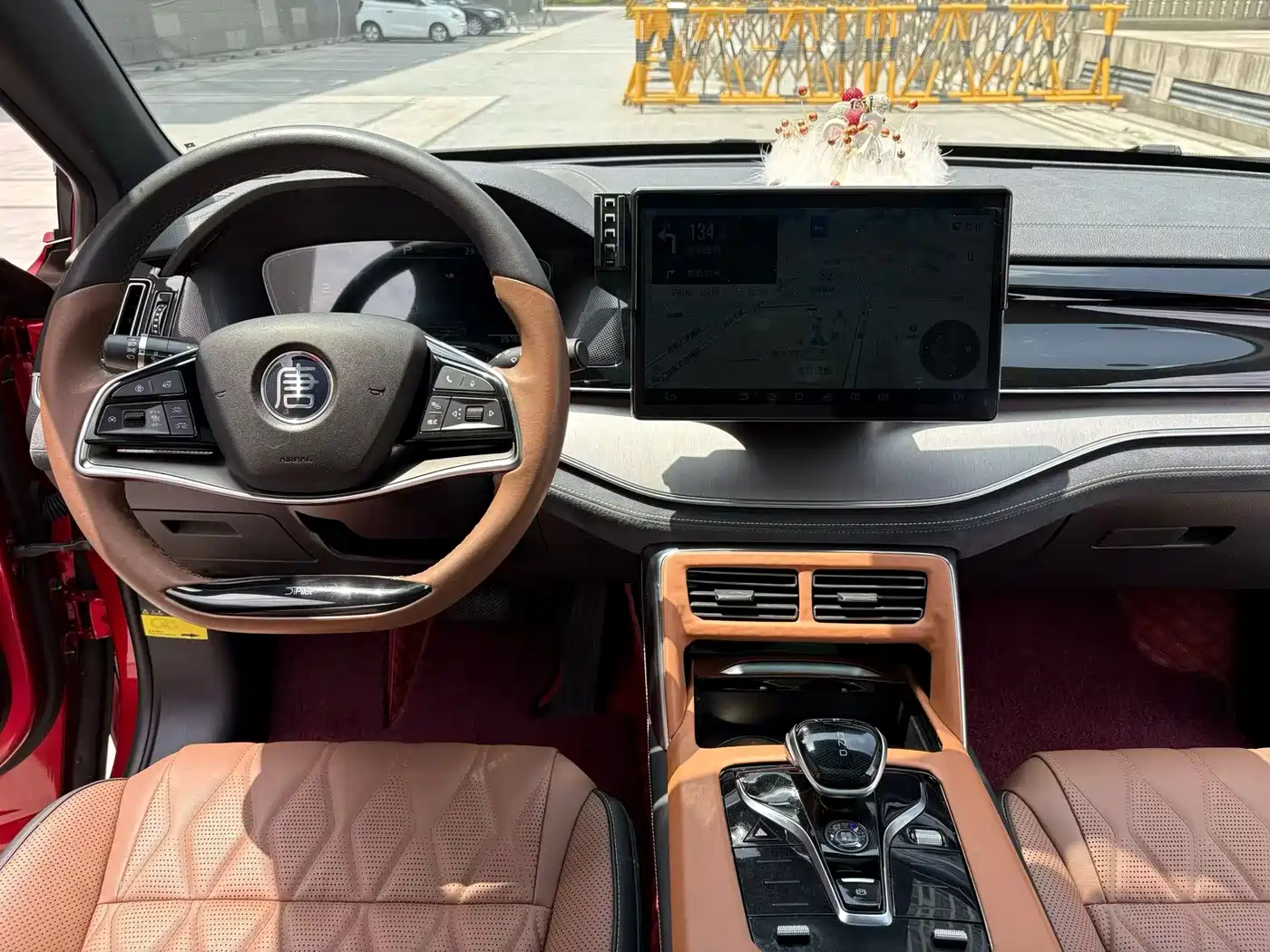 BYD Tang New Energy 2021 DM-i 112KM Premium фото 7