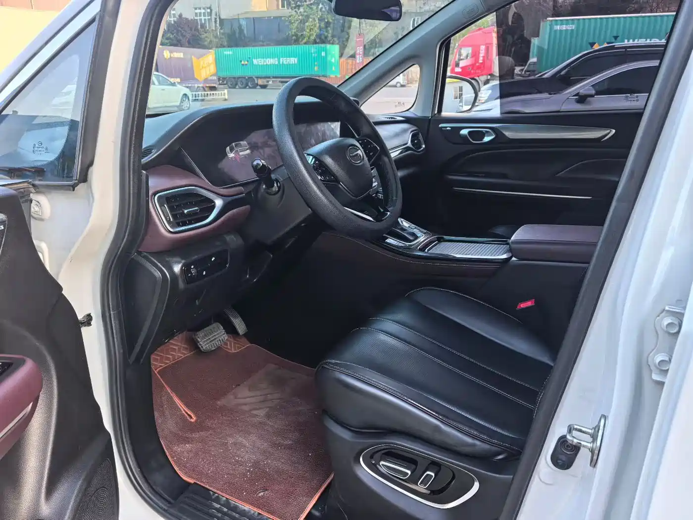 GAC Trumpchi Trumpchi M6 2023 PRO 270T DCT Luxury Edition фото 7